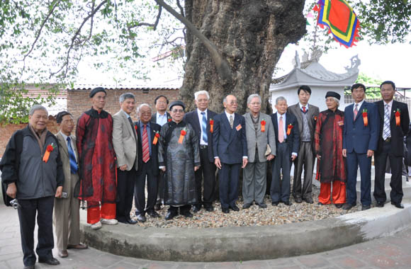 30[-]NĂM[-]VACNE:[-]Vinh[-]danh[-]Cây[-]Di[-]sản[-]Việt[-]Nam[-]tại[-]Hà[-]Nội,[-]Thừa[-]Thiên[-]-[-]Huế,[-]Hải[-]Dương,[-]Hải[-]Phòng,[-]Cao[-]Bằng,[-]Phú[-]Thọ,[-]Hòa[-]Bình,[-]Bắc[-]Ninh,[-]Vĩnh[-]Phúc,[-]Nghệ[-]An[-]